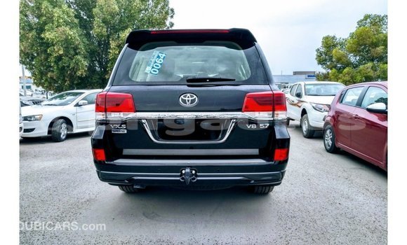 Buy Import Toyota Land Cruiser Black Car in Import - Dubai in Enga Buy Import Toyota Land Cruiser Black Car in Import - Dubai in Enga