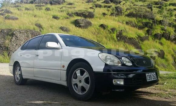 Buy Used Lexus 300 Other Car in Kundiawa in Simbu