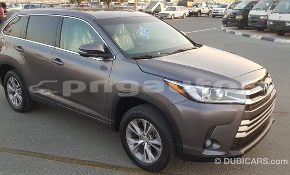Buy Import Toyota Highlander Other Car in Import - Dubai in Enga Buy Import Toyota Highlander Other Car in Import - Dubai in Enga