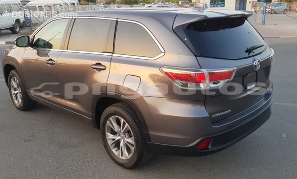 Buy Import Toyota Highlander Other Car in Import - Dubai in Enga Buy Import Toyota Highlander Other Car in Import - Dubai in Enga