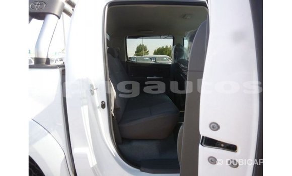 Buy Import Toyota Hilux White Car in Import - Dubai in Enga Buy Import Toyota Hilux White Car in Import - Dubai in Enga