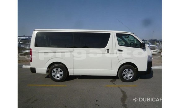 Buy Import Toyota Hiace White Car in Import - Dubai in Enga Buy Import Toyota Hiace White Car in Import - Dubai in Enga