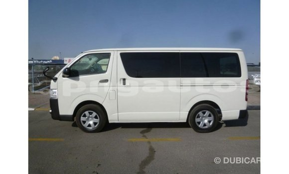 Buy Import Toyota Hiace White Car in Import - Dubai in Enga Buy Import Toyota Hiace White Car in Import - Dubai in Enga