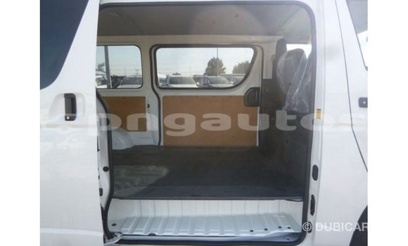 Buy Import Toyota Hiace White Car in Import - Dubai in Enga Buy Import Toyota Hiace White Car in Import - Dubai in Enga