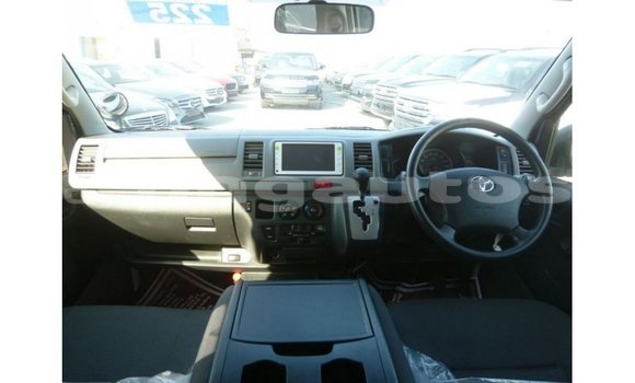 Buy Import Toyota Hiace White Car in Import - Dubai in Enga Buy Import Toyota Hiace White Car in Import - Dubai in Enga