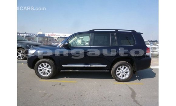 Buy Import Toyota Land Cruiser Blue Car in Import - Dubai in Enga Buy Import Toyota Land Cruiser Blue Car in Import - Dubai in Enga