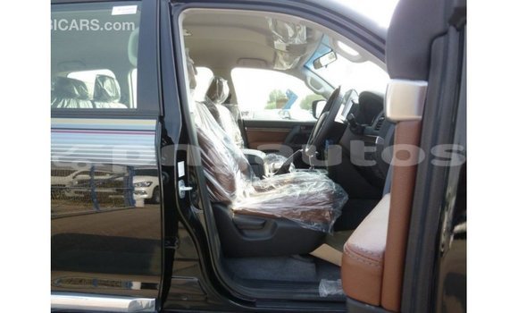 Buy Import Toyota Land Cruiser Black Car in Import - Dubai in Enga Buy Import Toyota Land Cruiser Black Car in Import - Dubai in Enga