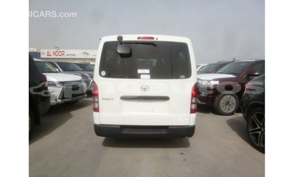 Buy Import Toyota Hiace White Car in Import - Dubai in Enga Buy Import Toyota Hiace White Car in Import - Dubai in Enga