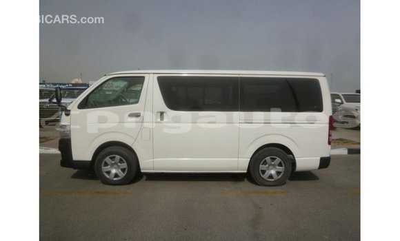 Buy Import Toyota Hiace White Car in Import - Dubai in Enga Buy Import Toyota Hiace White Car in Import - Dubai in Enga