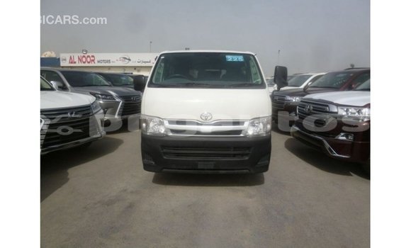 Buy Import Toyota Hiace White Car in Import - Dubai in Enga Buy Import Toyota Hiace White Car in Import - Dubai in Enga