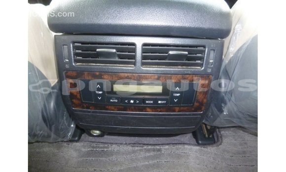 Buy Import Toyota Land Cruiser Other Car in Import - Dubai in Enga Buy Import Toyota Land Cruiser Other Car in Import - Dubai in Enga