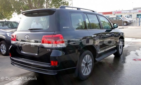 Buy Import Toyota Land Cruiser Black Car in Import - Dubai in Enga Buy Import Toyota Land Cruiser Black Car in Import - Dubai in Enga