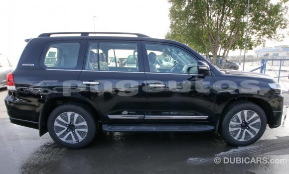 Buy Import Toyota Land Cruiser Black Car in Import - Dubai in Enga Buy Import Toyota Land Cruiser Black Car in Import - Dubai in Enga
