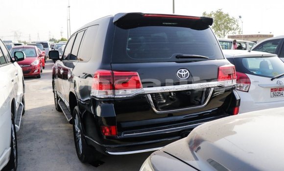 Buy Import Toyota Land Cruiser Black Car in Import - Dubai in Enga Buy Import Toyota Land Cruiser Black Car in Import - Dubai in Enga
