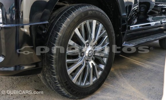 Buy Import Toyota Land Cruiser Black Car in Import - Dubai in Enga Buy Import Toyota Land Cruiser Black Car in Import - Dubai in Enga