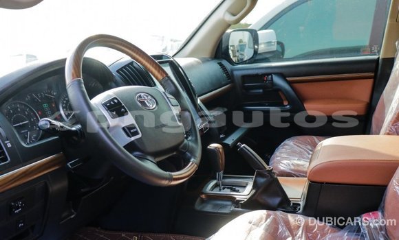 Buy Import Toyota Land Cruiser Black Car in Import - Dubai in Enga Buy Import Toyota Land Cruiser Black Car in Import - Dubai in Enga