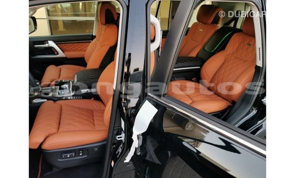 Buy Import Toyota Land Cruiser Black Car in Import - Dubai in Enga Buy Import Toyota Land Cruiser Black Car in Import - Dubai in Enga