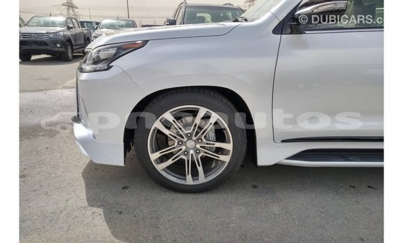 Buy Import Lexus LX White Car in Import - Dubai in Enga Buy Import Lexus LX White Car in Import - Dubai in Enga