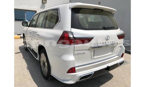 Buy Import Lexus LX White Car in Import - Dubai in Enga Buy Import Lexus LX White Car in Import - Dubai in Enga