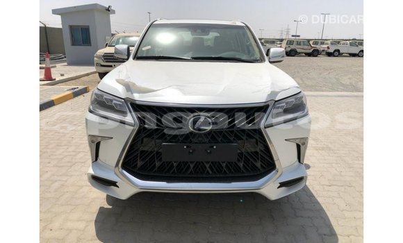 Buy Import Lexus LX White Car in Import - Dubai in Enga Buy Import Lexus LX White Car in Import - Dubai in Enga