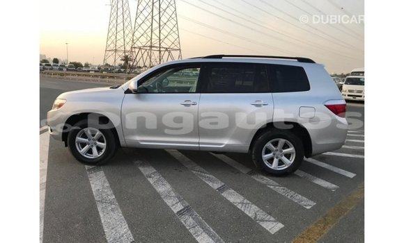 Buy Import Toyota Highlander Other Car in Import - Dubai in Enga Buy Import Toyota Highlander Other Car in Import - Dubai in Enga