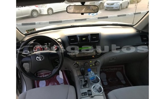 Buy Import Toyota Highlander Other Car in Import - Dubai in Enga Buy Import Toyota Highlander Other Car in Import - Dubai in Enga