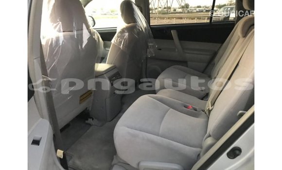 Buy Import Toyota Highlander Other Car in Import - Dubai in Enga Buy Import Toyota Highlander Other Car in Import - Dubai in Enga