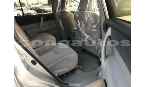 Buy Import Toyota Highlander Other Car in Import - Dubai in Enga Buy Import Toyota Highlander Other Car in Import - Dubai in Enga