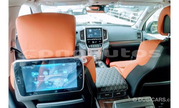 Buy Import Toyota Land Cruiser Black Car in Import - Dubai in Enga Buy Import Toyota Land Cruiser Black Car in Import - Dubai in Enga