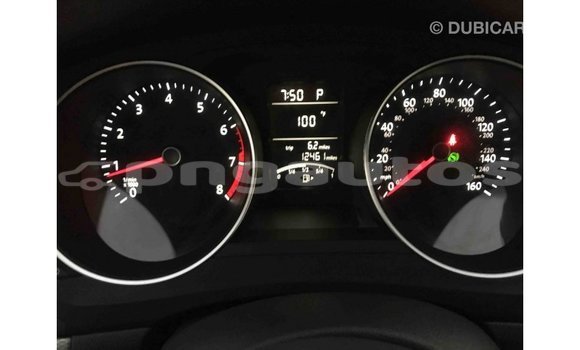 Buy Import Volkswagen Jetta White Car in Import - Dubai in Enga Buy Import Volkswagen Jetta White Car in Import - Dubai in Enga