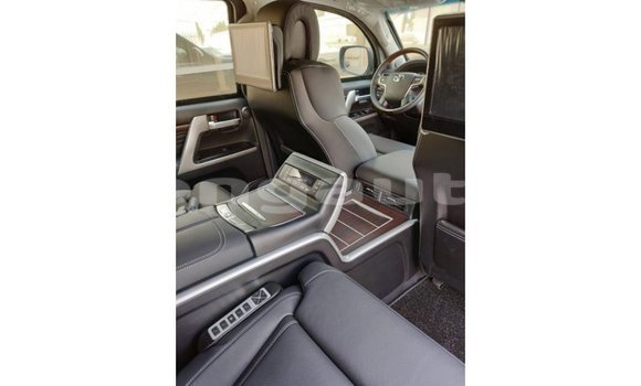 Buy Import Toyota Land Cruiser Black Car in Import - Dubai in Enga Buy Import Toyota Land Cruiser Black Car in Import - Dubai in Enga