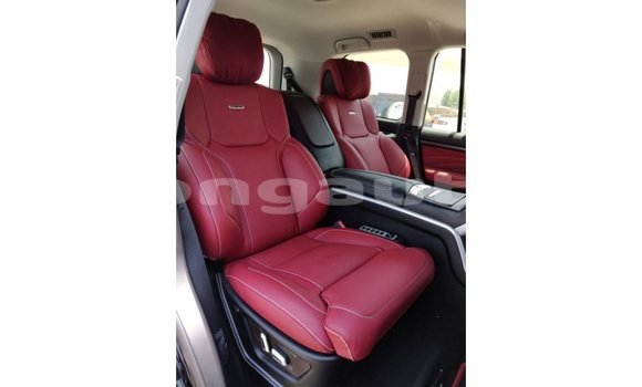 Buy Import Toyota Land Cruiser Black Car in Import - Dubai in Enga Buy Import Toyota Land Cruiser Black Car in Import - Dubai in Enga