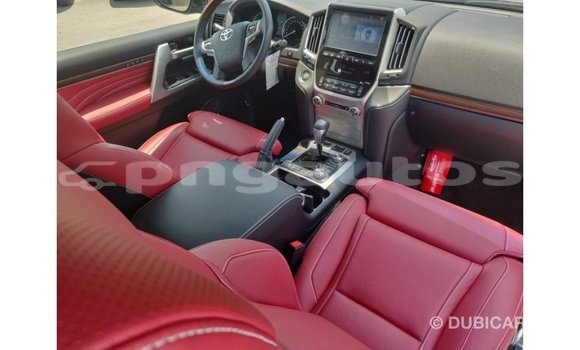 Buy Import Toyota Land Cruiser Black Car in Import - Dubai in Enga Buy Import Toyota Land Cruiser Black Car in Import - Dubai in Enga