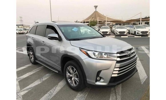 Buy Import Toyota Highlander Other Car in Import - Dubai in Enga Buy Import Toyota Highlander Other Car in Import - Dubai in Enga