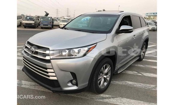 Buy Import Toyota Highlander Other Car in Import - Dubai in Enga Buy Import Toyota Highlander Other Car in Import - Dubai in Enga
