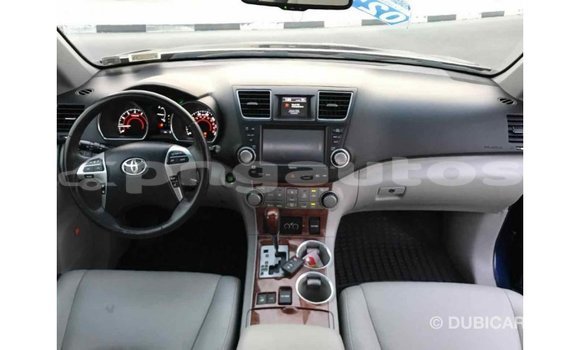 Buy Import Toyota Highlander Blue Car in Import - Dubai in Enga Buy Import Toyota Highlander Blue Car in Import - Dubai in Enga