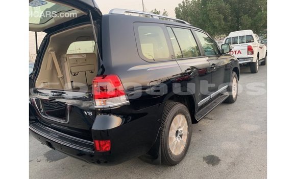 Buy Import Toyota Land Cruiser Black Car in Import - Dubai in Enga Buy Import Toyota Land Cruiser Black Car in Import - Dubai in Enga