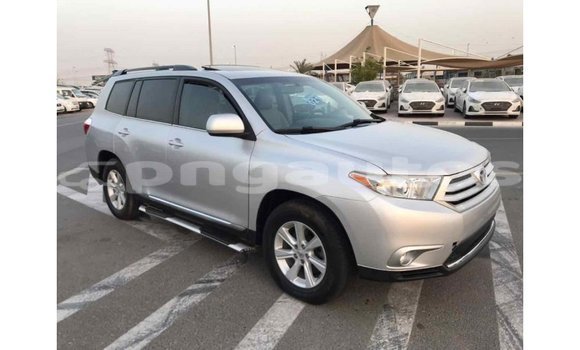 Buy Import Toyota Highlander Other Car in Import - Dubai in Enga Buy Import Toyota Highlander Other Car in Import - Dubai in Enga