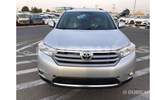 Buy Import Toyota Highlander Other Car in Import - Dubai in Enga Buy Import Toyota Highlander Other Car in Import - Dubai in Enga