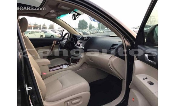 Buy Import Toyota Highlander Black Car in Import - Dubai in Enga Buy Import Toyota Highlander Black Car in Import - Dubai in Enga