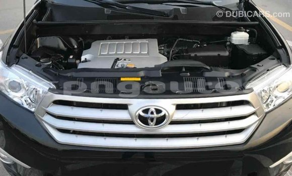 Buy Import Toyota Highlander Black Car in Import - Dubai in Enga Buy Import Toyota Highlander Black Car in Import - Dubai in Enga