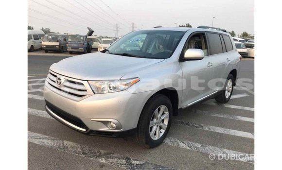 Buy Import Toyota Highlander Other Car in Import - Dubai in Enga Buy Import Toyota Highlander Other Car in Import - Dubai in Enga