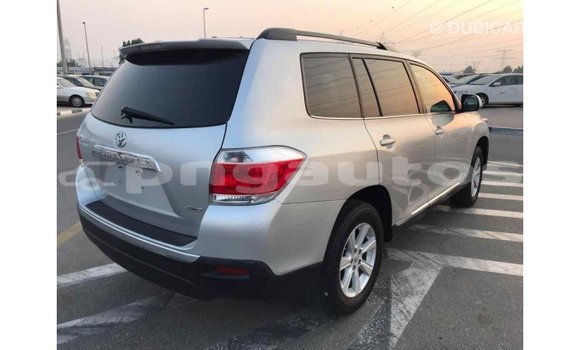 Buy Import Toyota Highlander Other Car in Import - Dubai in Enga Buy Import Toyota Highlander Other Car in Import - Dubai in Enga