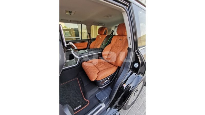 Big with watermark toyota land cruiser enga import dubai 3597