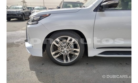 Buy Import Lexus LX White Car in Import - Dubai in Enga Buy Import Lexus LX White Car in Import - Dubai in Enga
