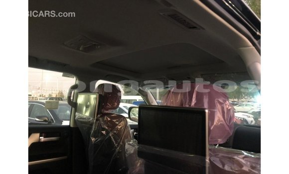 Buy Import Toyota Land Cruiser Black Car in Import - Dubai in Enga Buy Import Toyota Land Cruiser Black Car in Import - Dubai in Enga