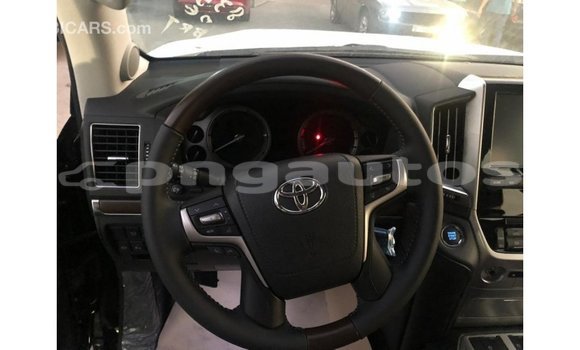 Buy Import Toyota Land Cruiser Black Car in Import - Dubai in Enga Buy Import Toyota Land Cruiser Black Car in Import - Dubai in Enga
