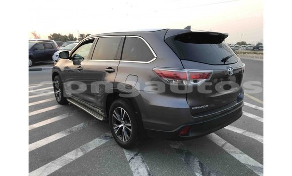 Buy Import Toyota Highlander Other Car in Import - Dubai in Enga Buy Import Toyota Highlander Other Car in Import - Dubai in Enga
