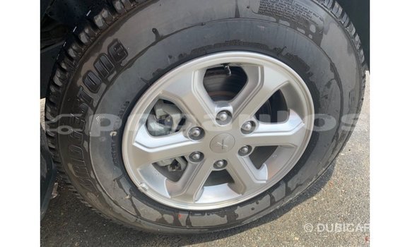 Buy Import Mitsubishi L200 Black Car in Import - Dubai in Enga Buy Import Mitsubishi L200 Black Car in Import - Dubai in Enga