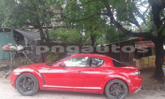 Acheter Occasion Voiture Mazda RX–8 Rouge à Port Moresby, National Capital District Acheter Occasion Voiture Mazda RX–8 Rouge à Port Moresby, National Capital District